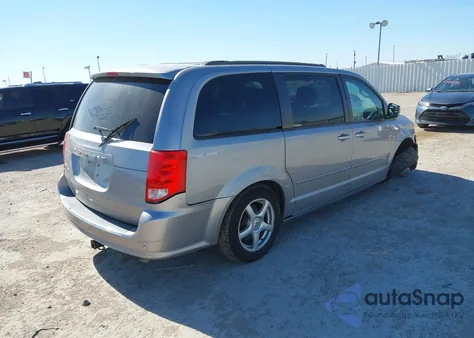 2014 Dodge Grand Caravan Sxt z USA, uszkodzony, nr VIN 2C4RDGCG9ER205648